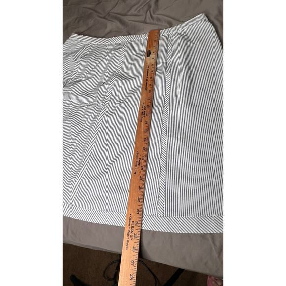 Talbots 20W seersucker skirt blue/white side-zip knee length 100% cottton office - Picture 4 of 9